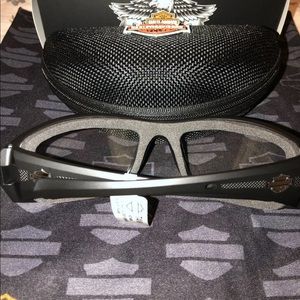 Harley-Davidson Light Adjusting Riding Glasses